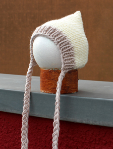 Bonnet mit farbiger Kante